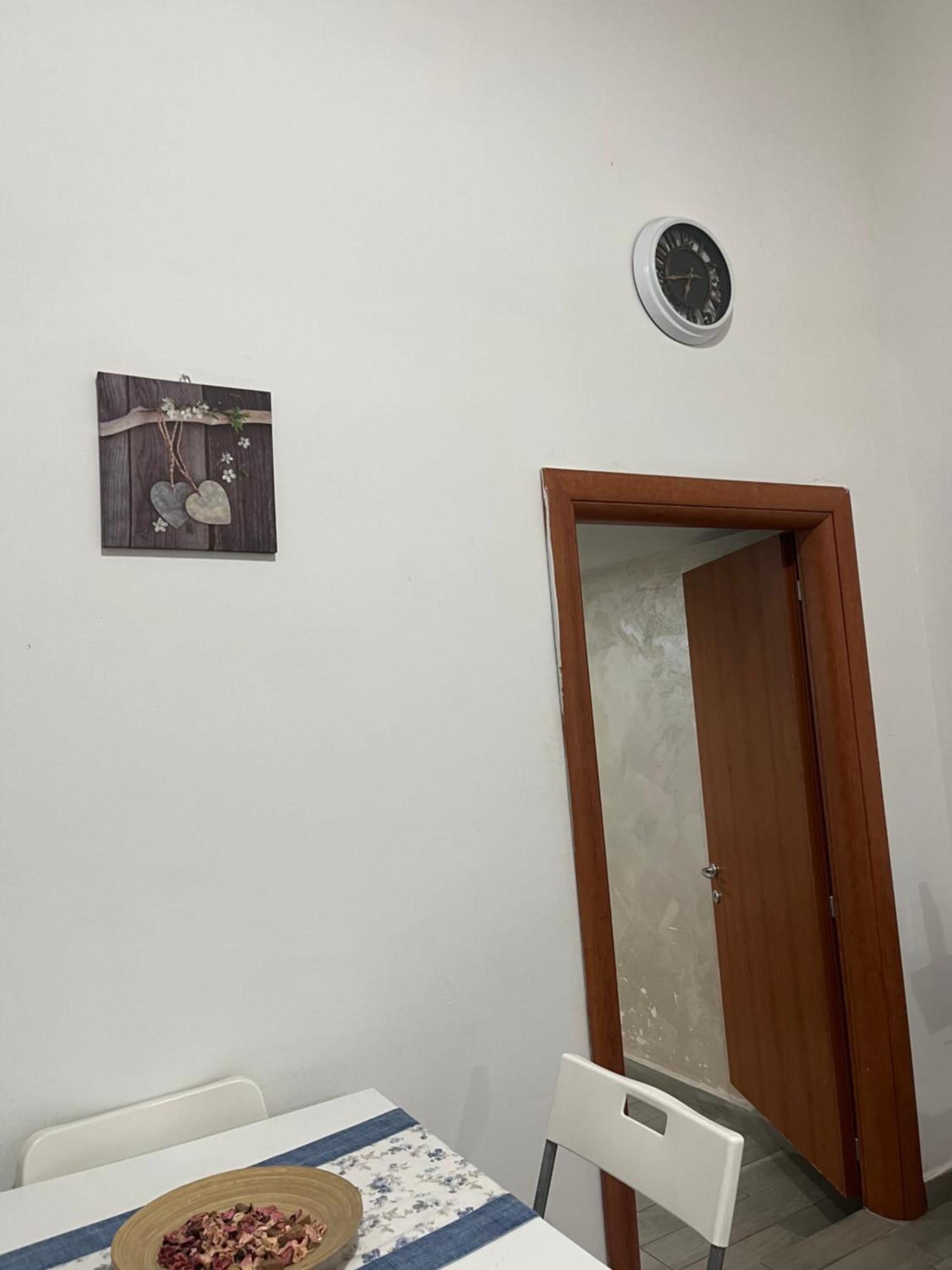 Bouganville Neapol Exteriér fotografie